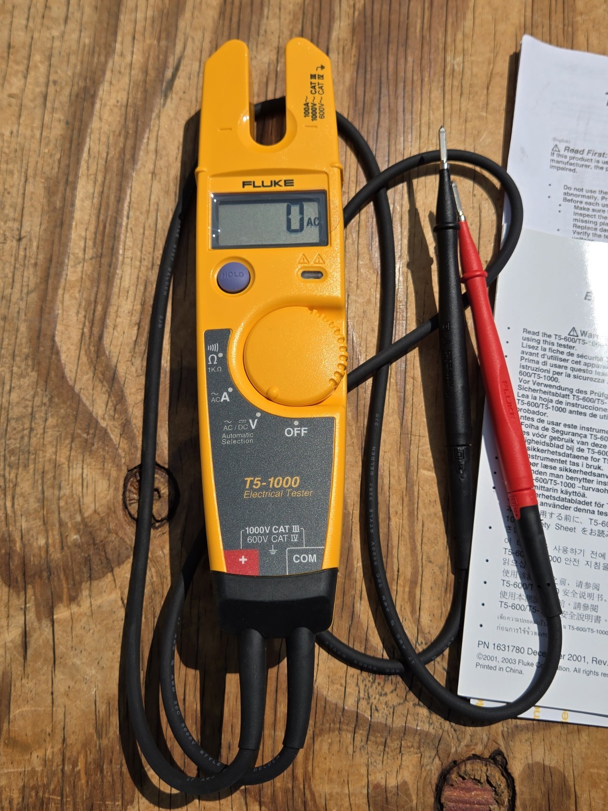 NOS FLUKE T5-1000 Electrical Tester Current Voltage Continuity 1000V NEW
