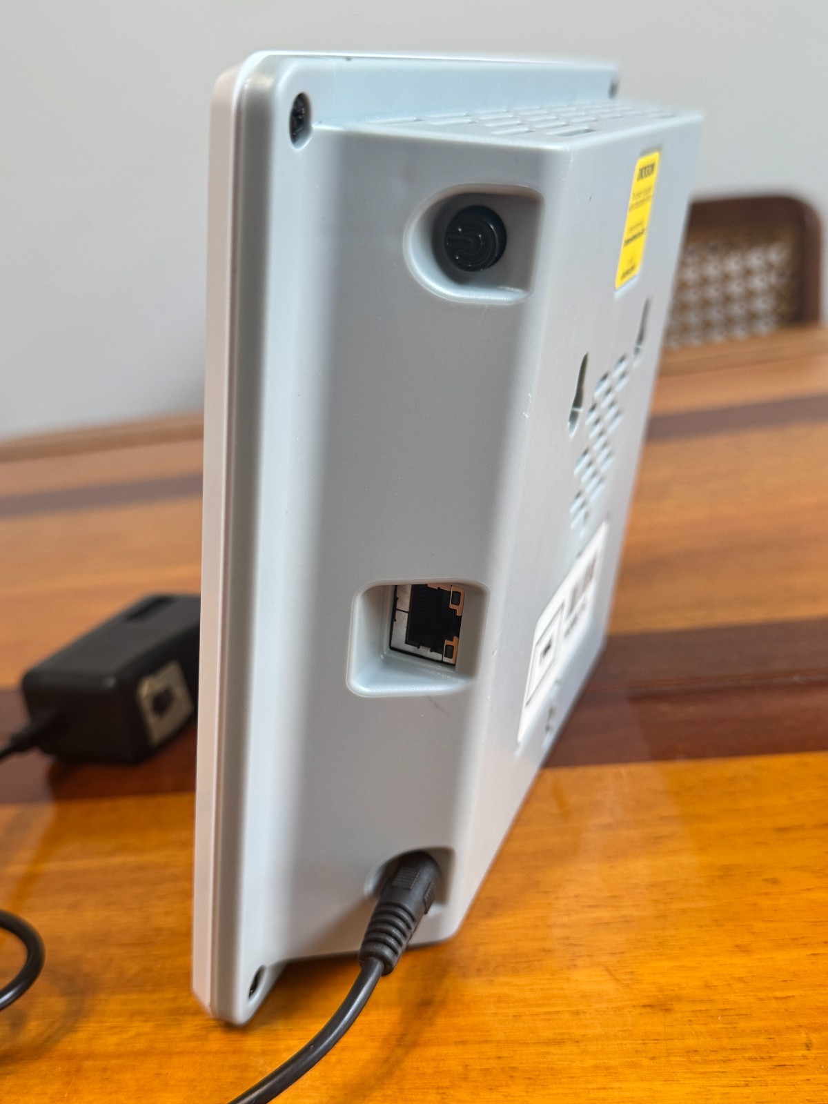 DICKSON ONE TOUCHSCREEN DATA LOGGER FOR TEMPERATURE AND HUMIDITY