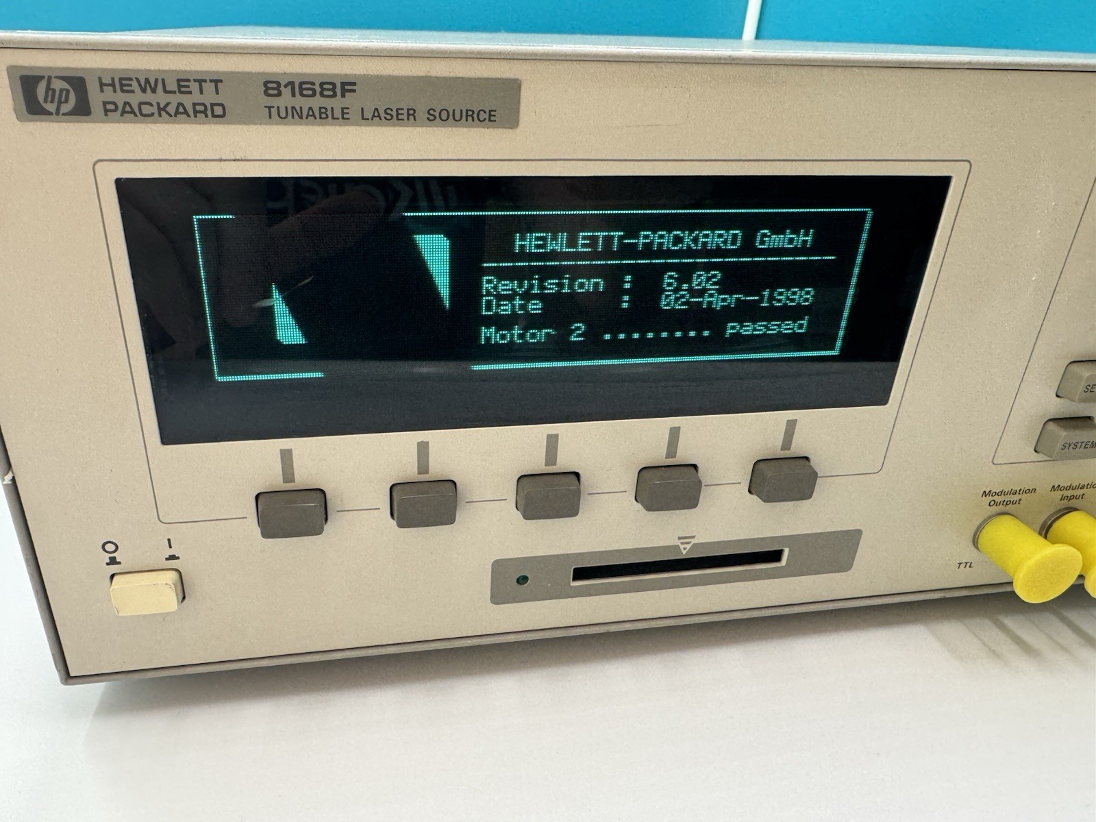 Keysight Agilent HP 8168F Tunable Laser Source 1450nm to 1590nm Unlocked