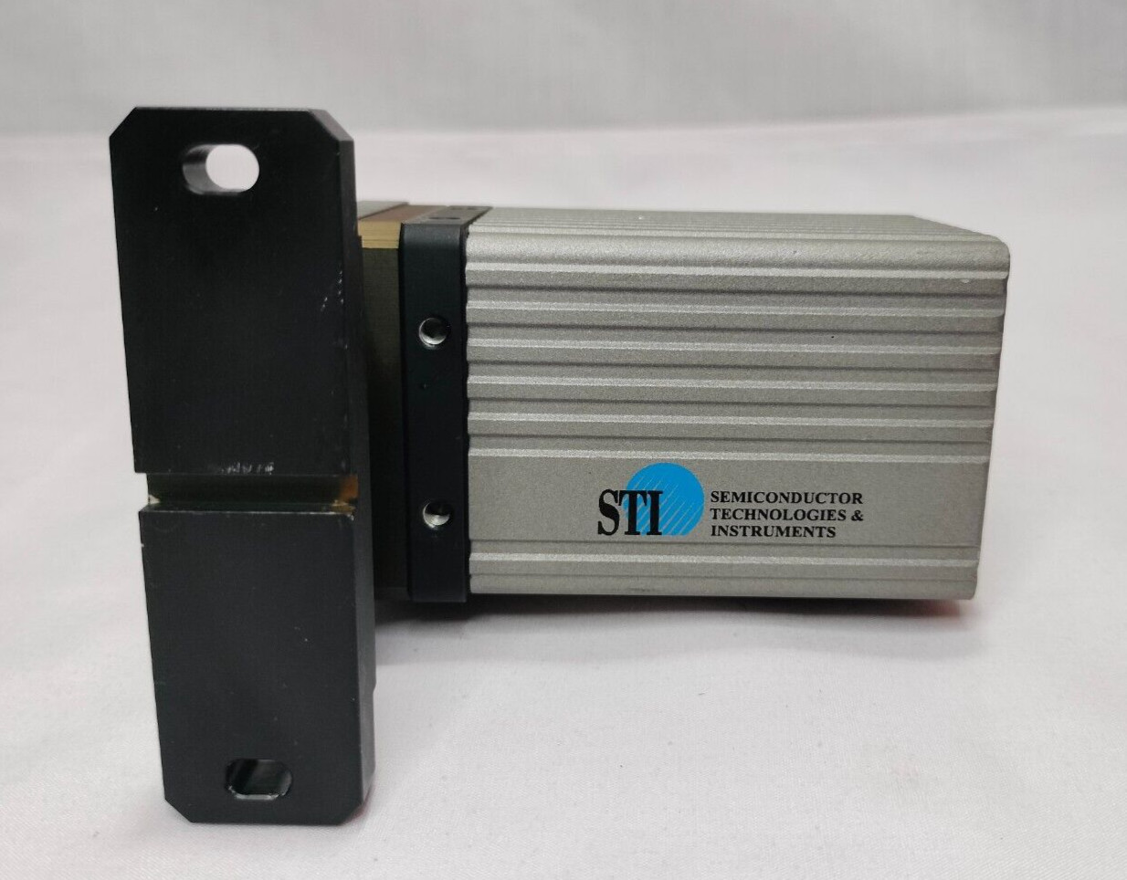 STI Type: Adimec-4020m/D_ST w/ Extention
