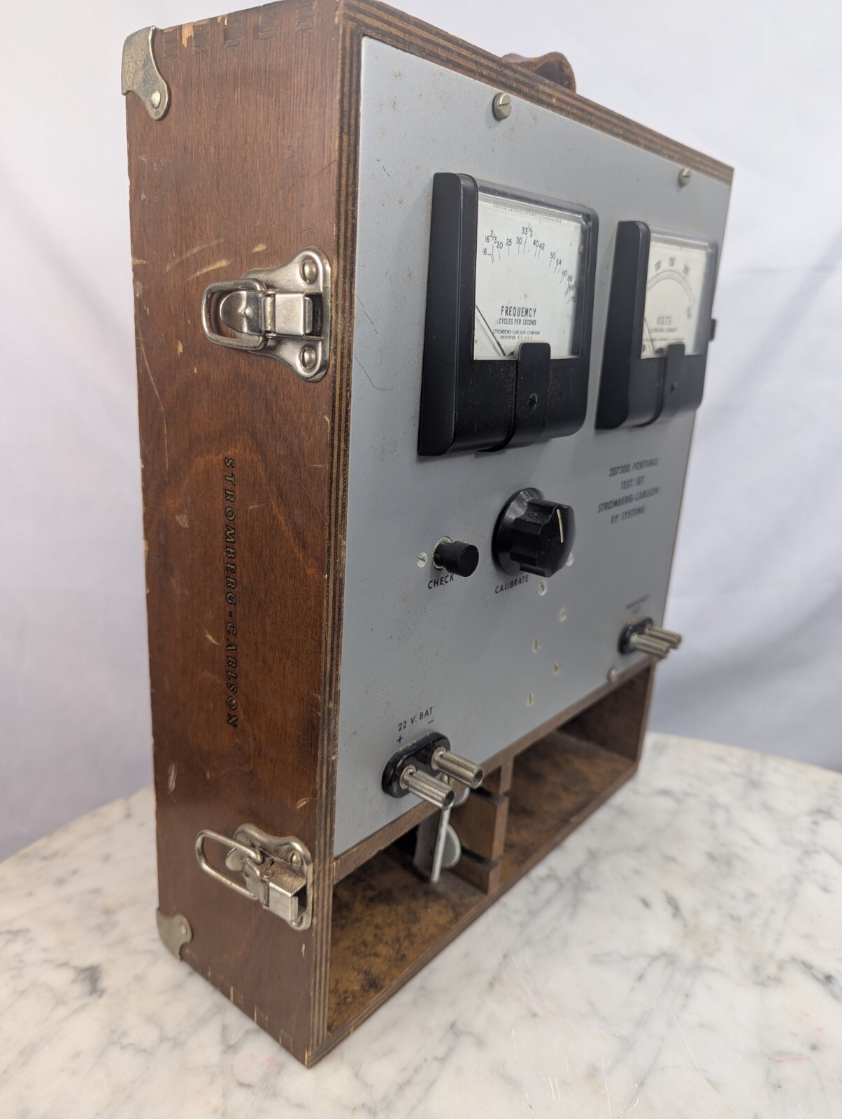 Vintage 1956 Stromberg Carlson Portable Test Set 207300 Frequency Volt Meter