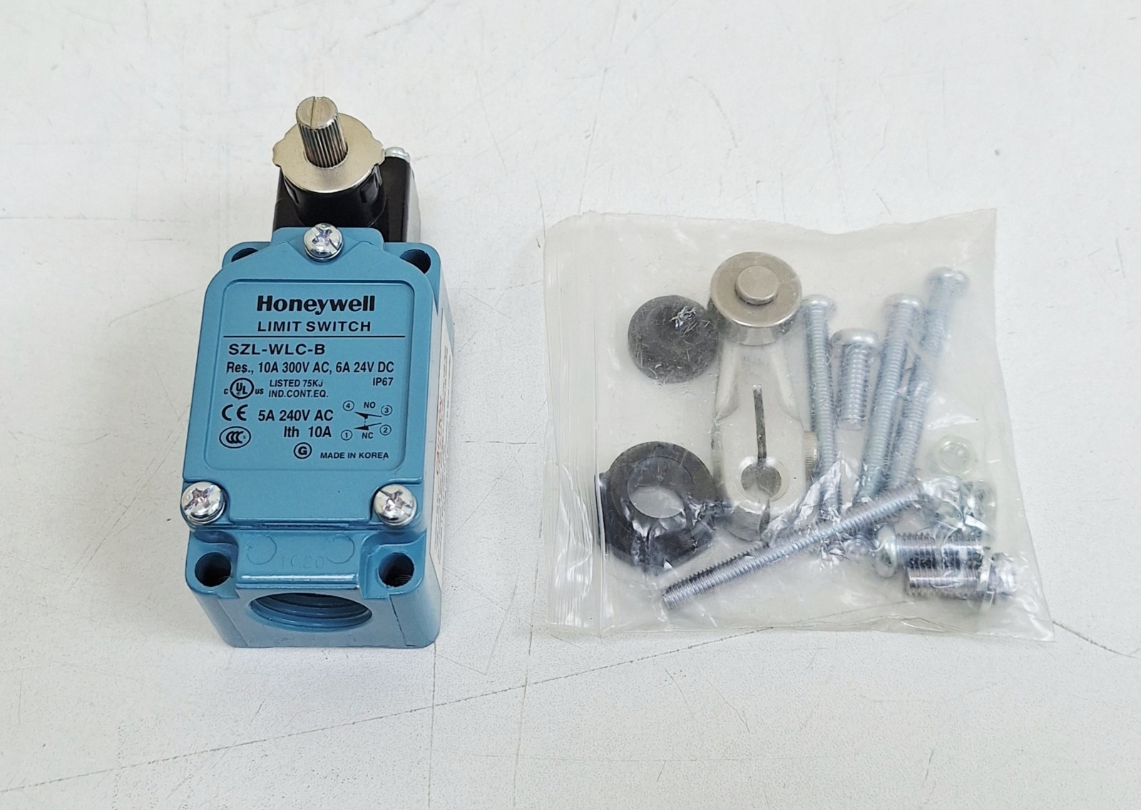 Honeywell SZL-WLC-B Limit Switch 5A 240V AC