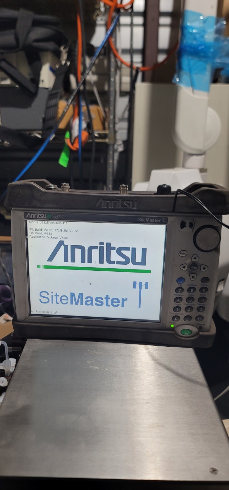 Anritsu S332E Cable and antenna analyzer Spectrum analyzer Touchscreen