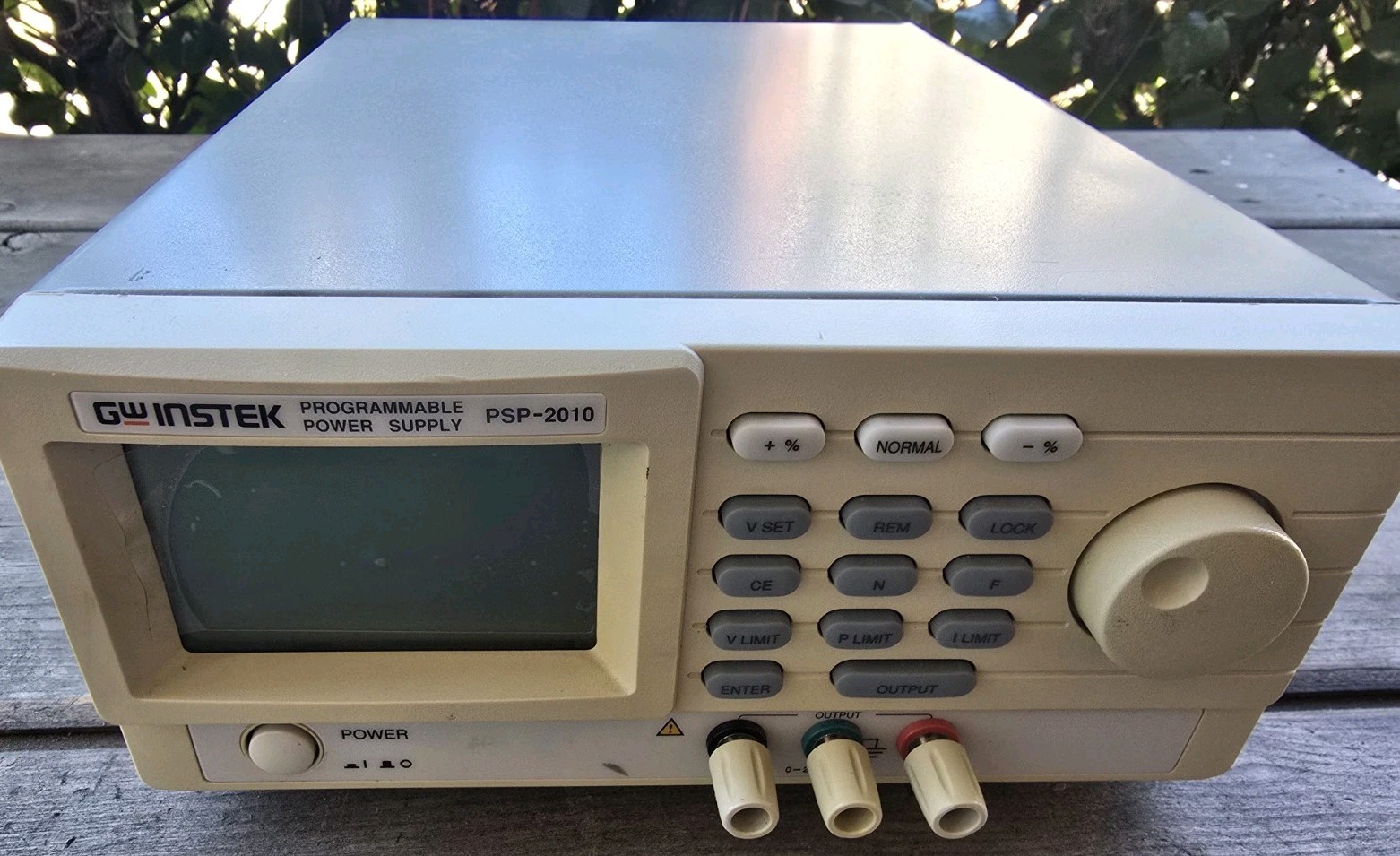 GW Instek PSP-2010 0-20V, 0-10A DC Power Supply