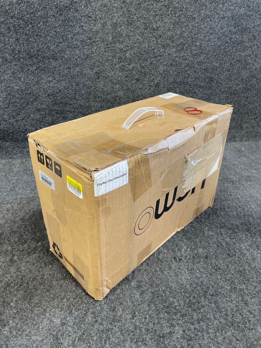 OWON Touchscreen Digital Oscilloscope, XDS3064E2331014