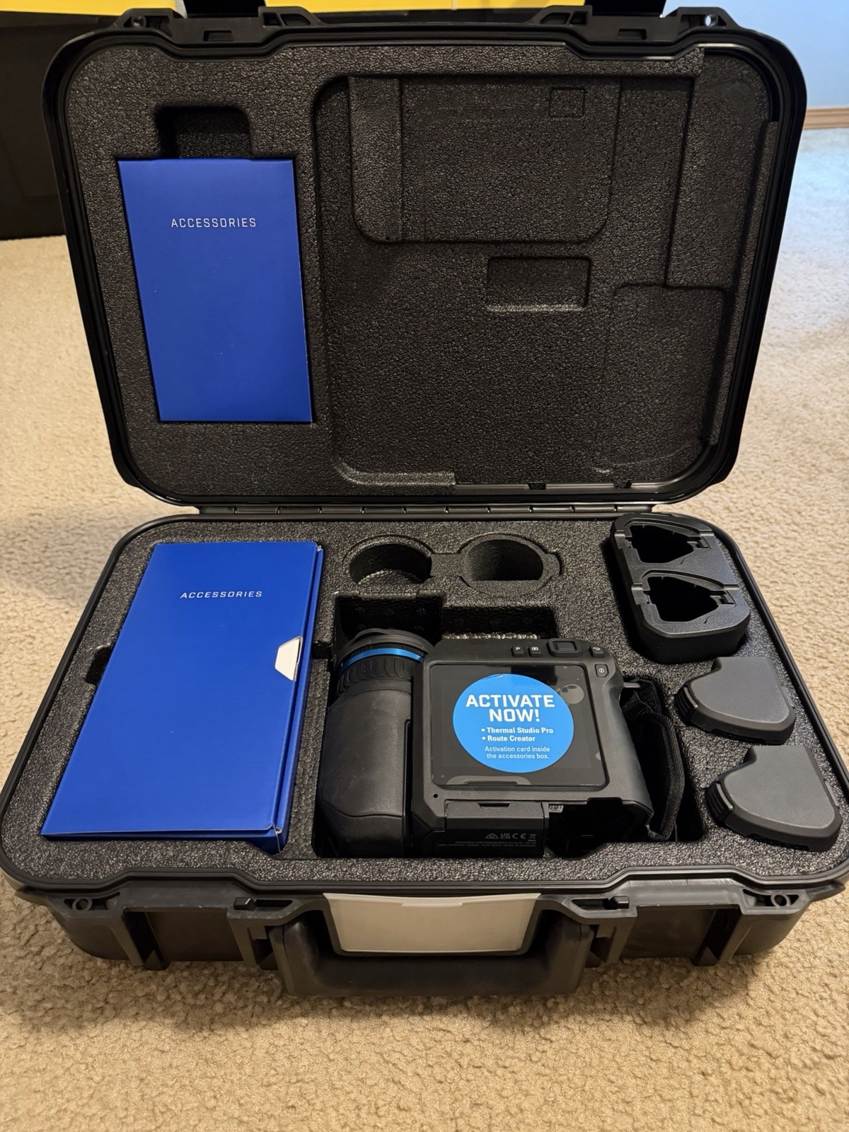 FLIR T540 Handheld Thermal Imaging Infrared Camera Kit w/ Hard Case