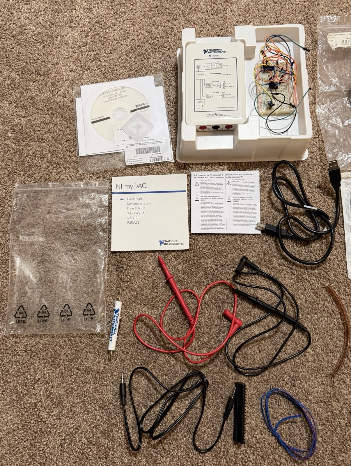 NI National Instruments USB myDAQ Kit + Probes for LabVIEW (Pre-owned)