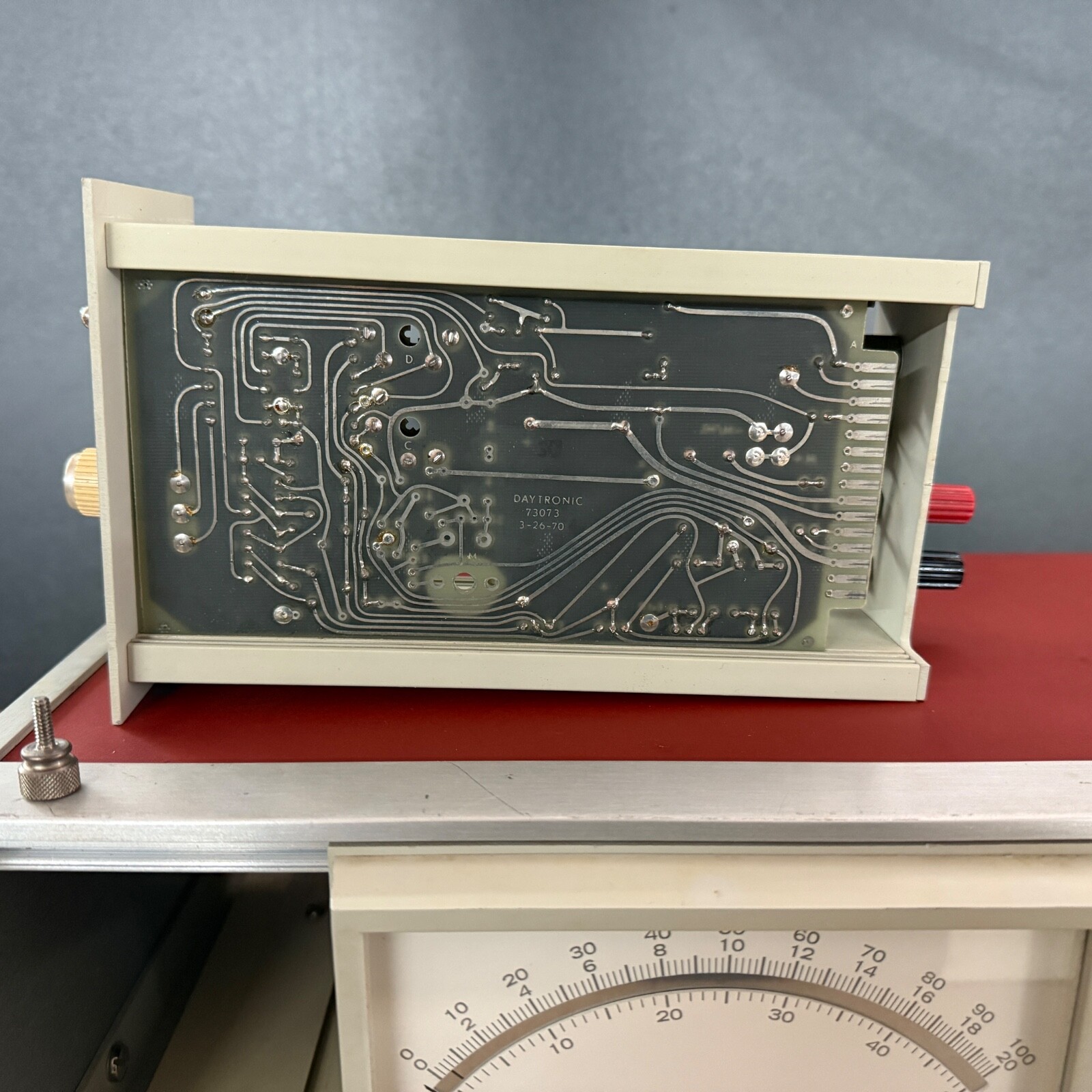 Daytronic 300D Transducer Amplifier System with Galvanometer and Strain Gage