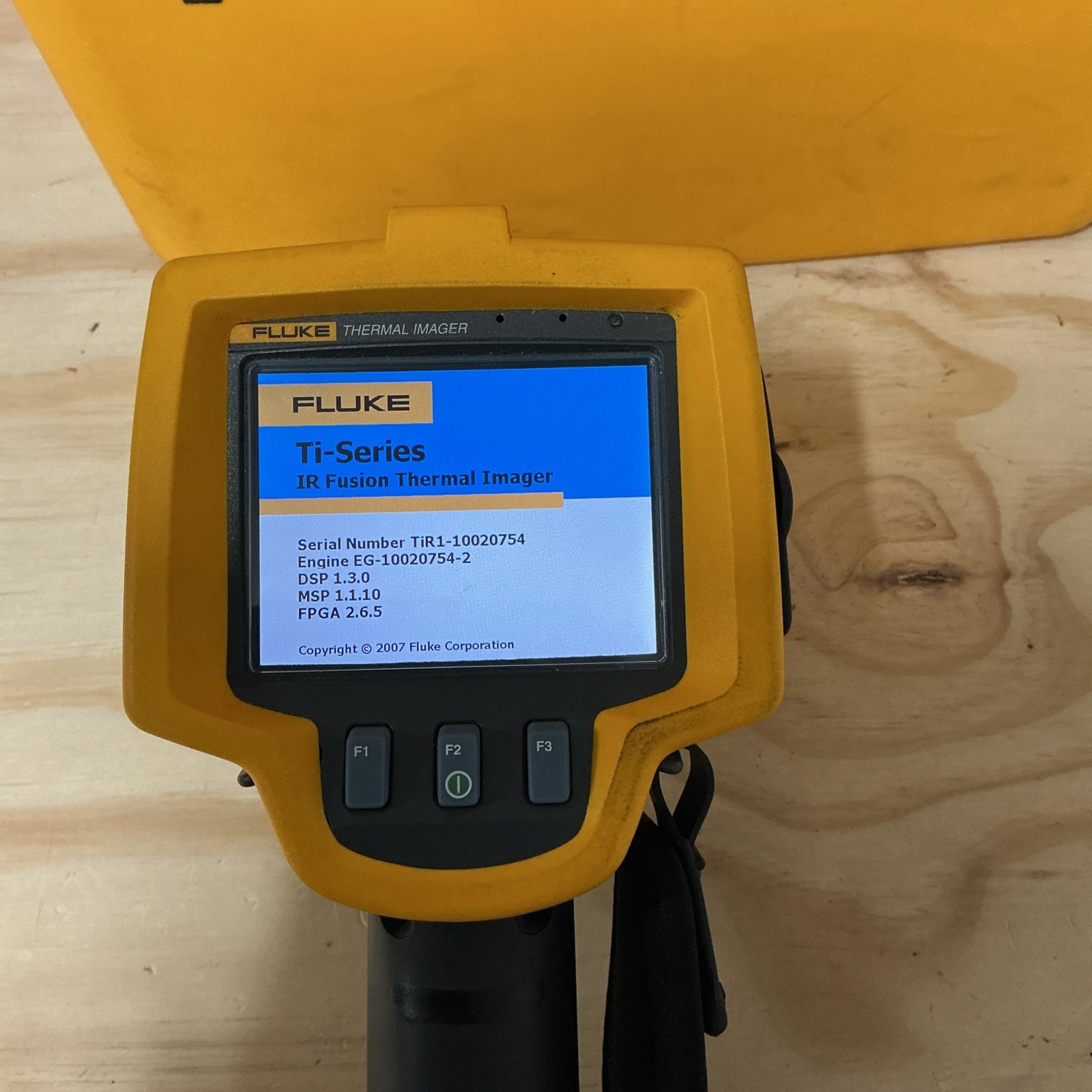 Fluke TiR1 IR Infrared Thermal Imager Camera w/ Case