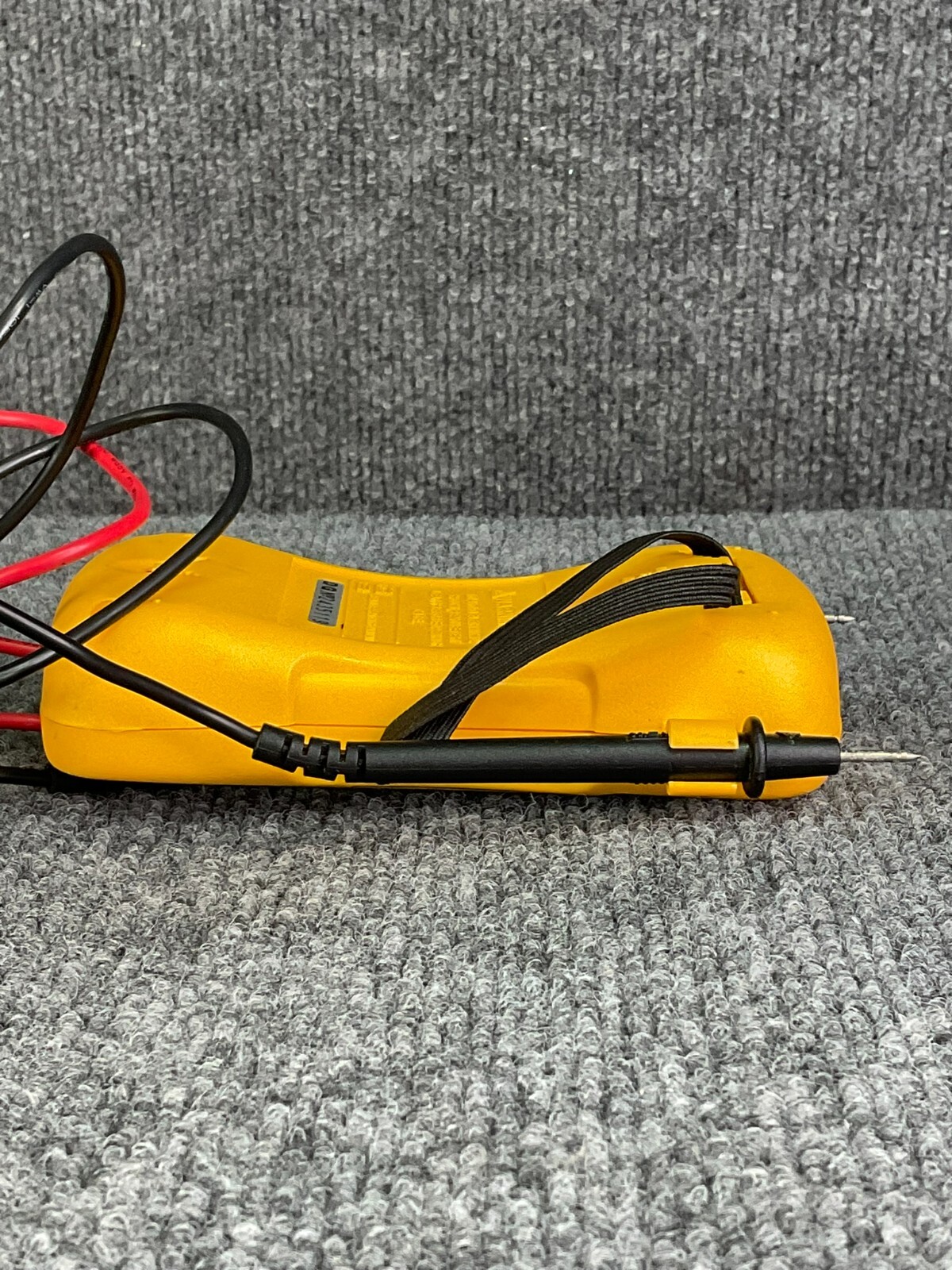 INNOVA 3300 Digital Multimeter Tester Continuity Voltage DMM 27002