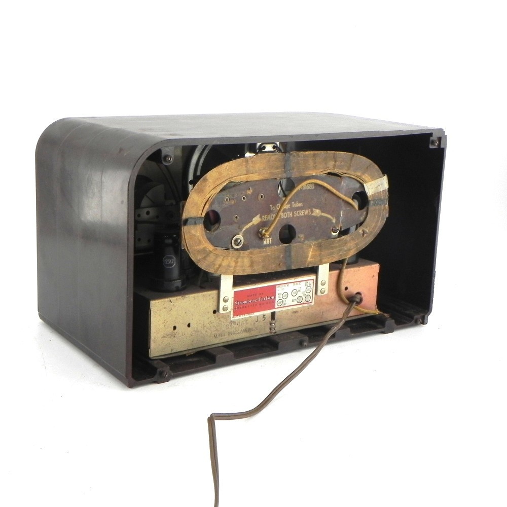 Stromberg-Carlson 500-H Bakelite Tube Table Radio Brown Circa 1941