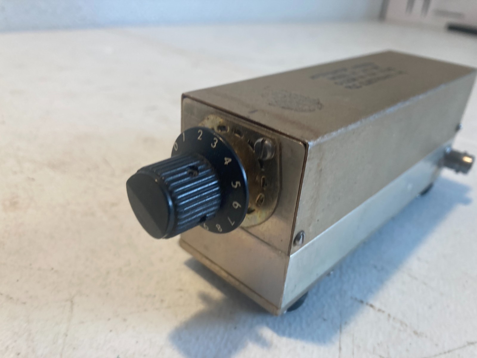 RLC Electronics AT-200-SR Variable Step Attenuator, 0-12dB in 1 dB Steps