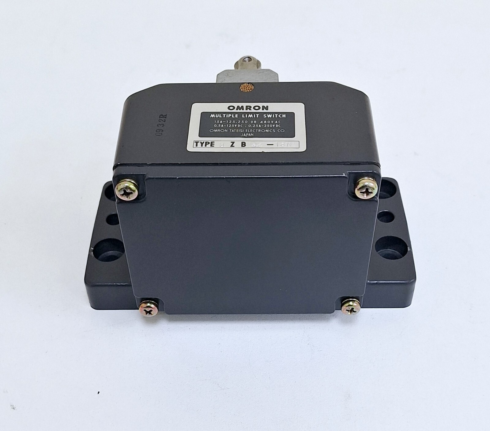 Omron 3ZBQ2-13N Multiple Limit Switch
