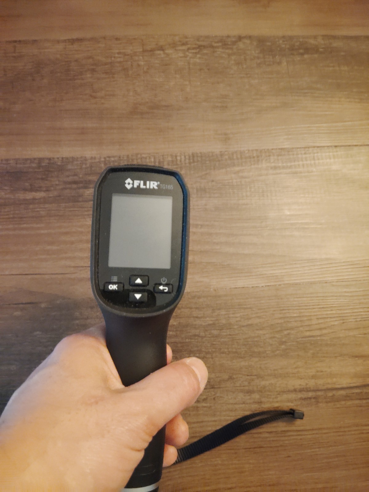 FLIR TG165 Handheld Thermal Camera 50° FOV 80×60 IR 32-572°F 24:1