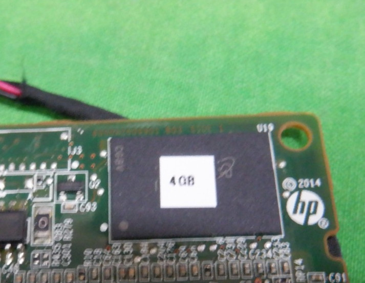 HP 726815-002 Cache Module 4GB FWBC for Smart Array P440 P840 w/Cable 759678-001