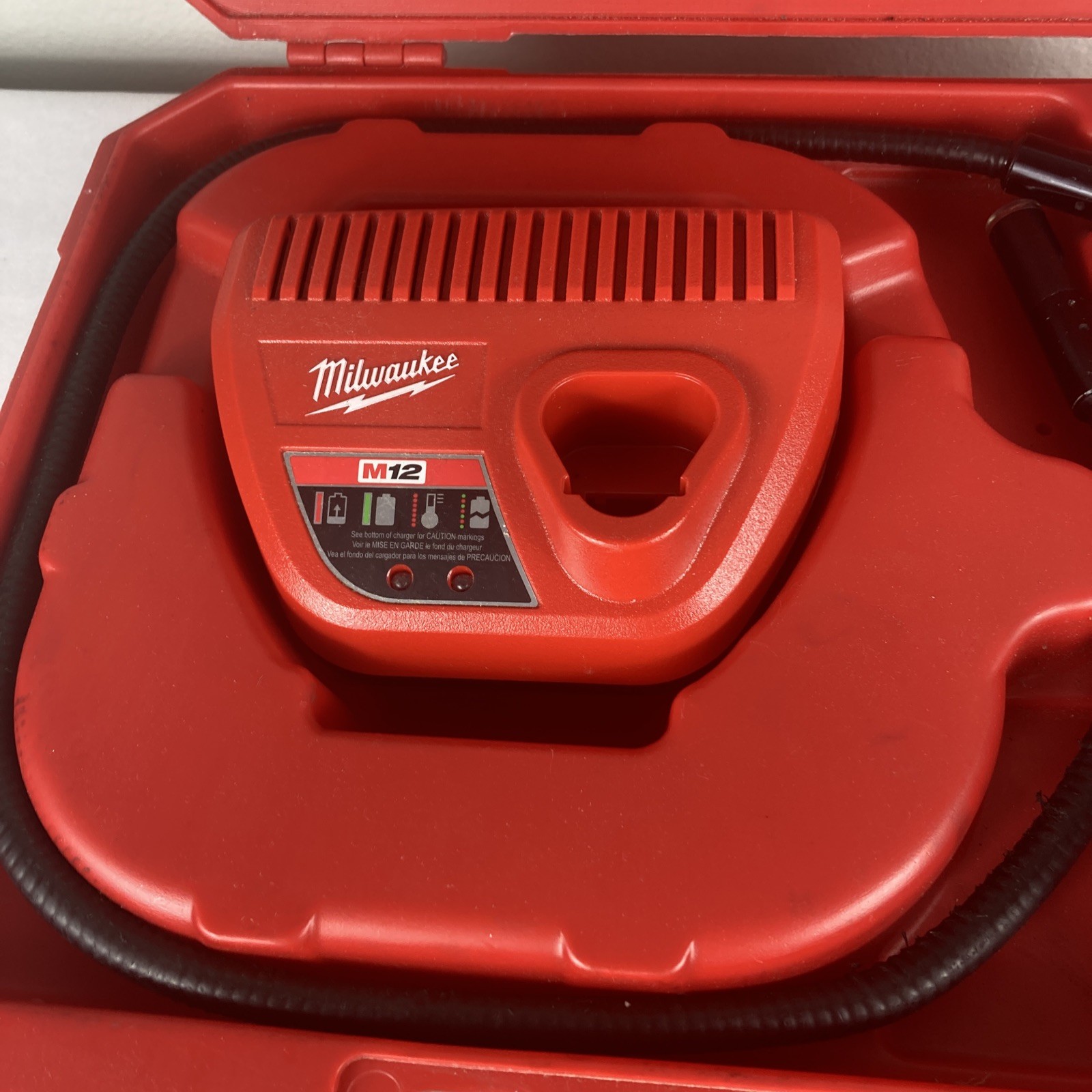 Milwaukee 2313-21 M12 12 Cordless M-Spector Digital Inspection 360 Camera Kit