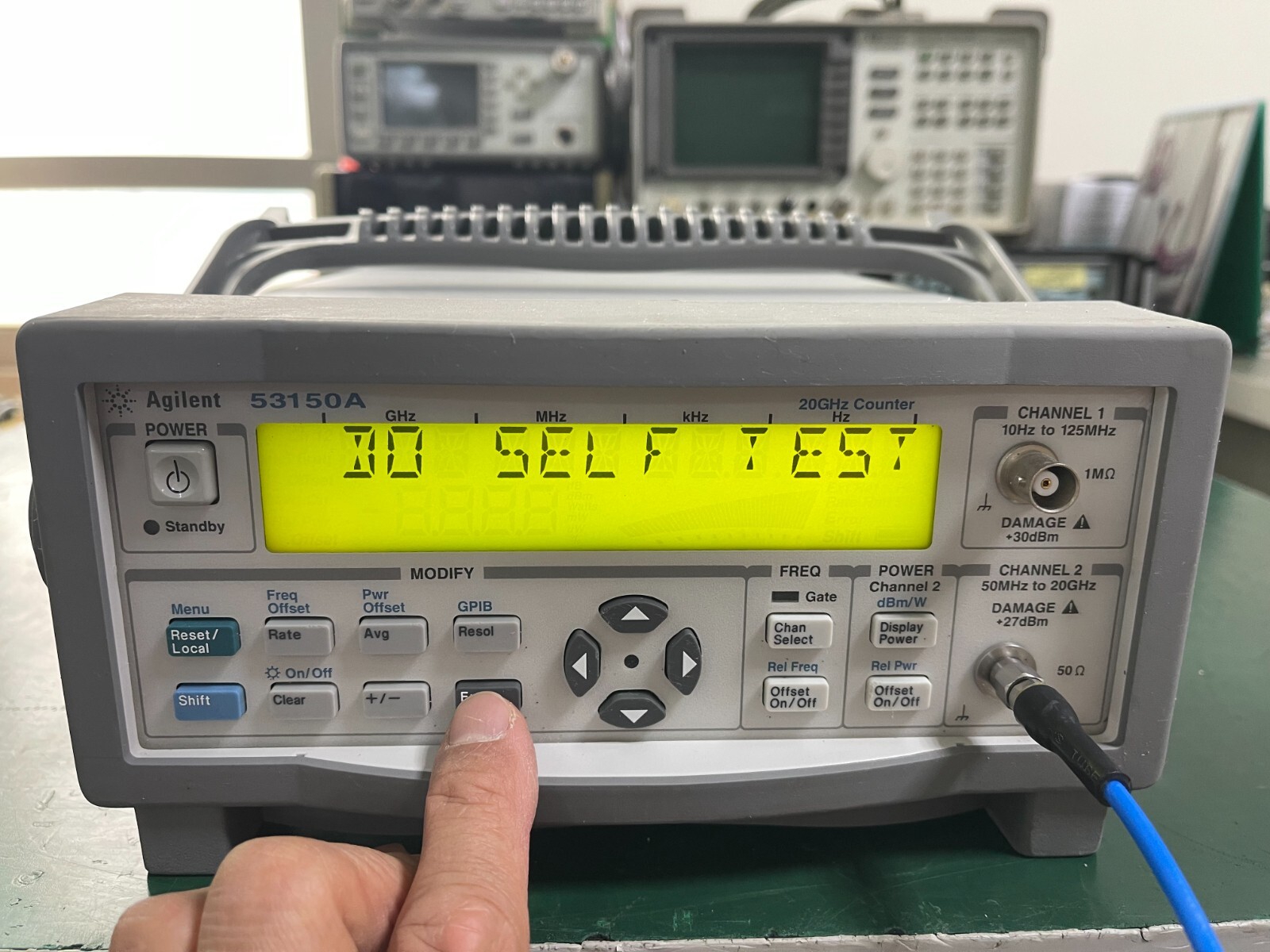 Agilent Keysight 53150A 10Hz-20GHz CW Microwave Frequency Counter _1097