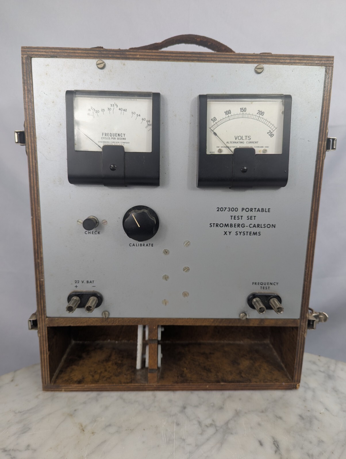 Vintage 1956 Stromberg Carlson Portable Test Set 207300 Frequency Volt Meter