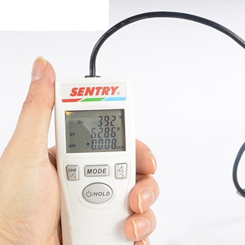 SENTRY ST522 illuminometer LED lamp tester ST-522 Chroma Color Light Meter