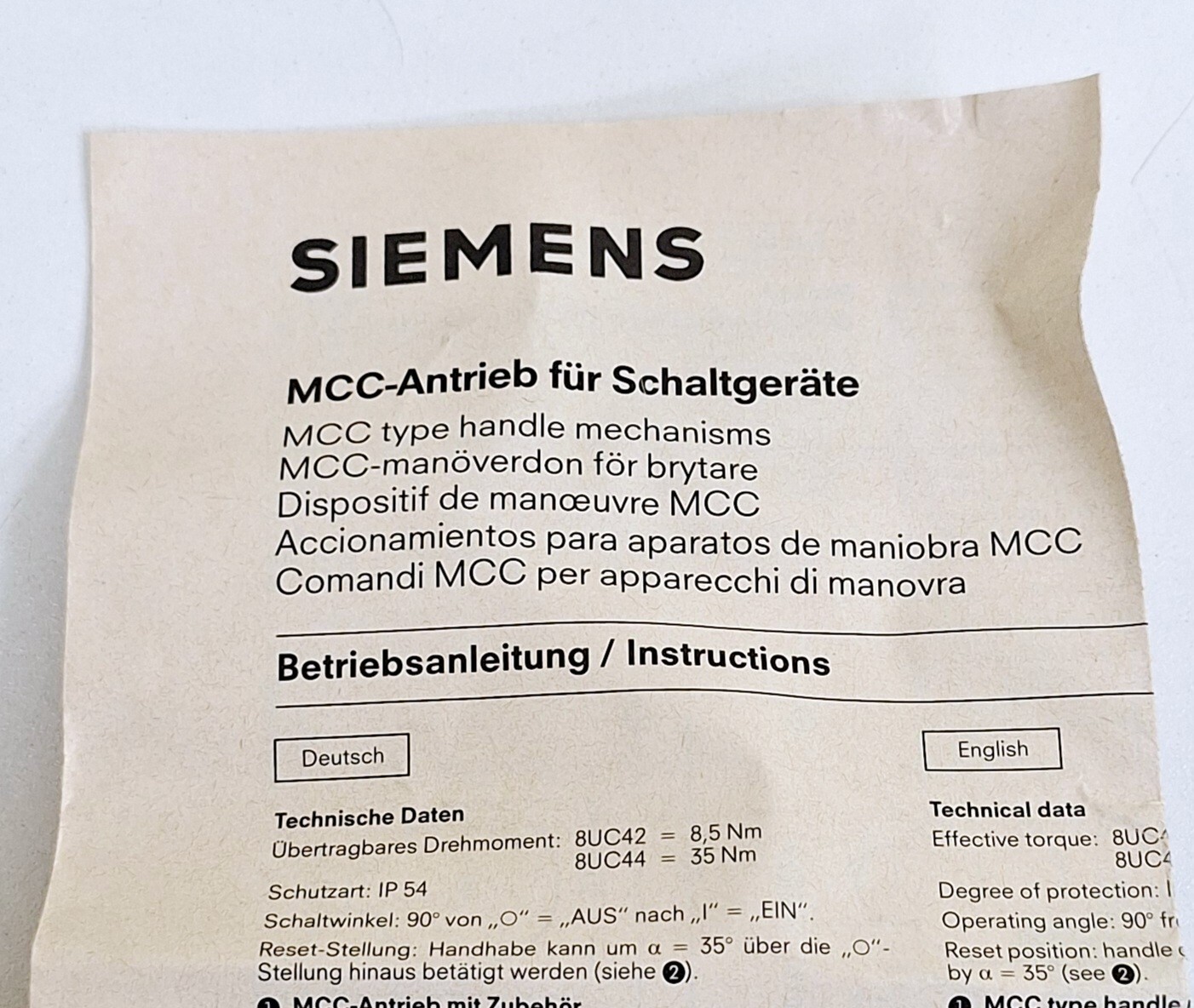 Siemens 8UC4 / 204-0LB01 MCC Type Handle Mechanism