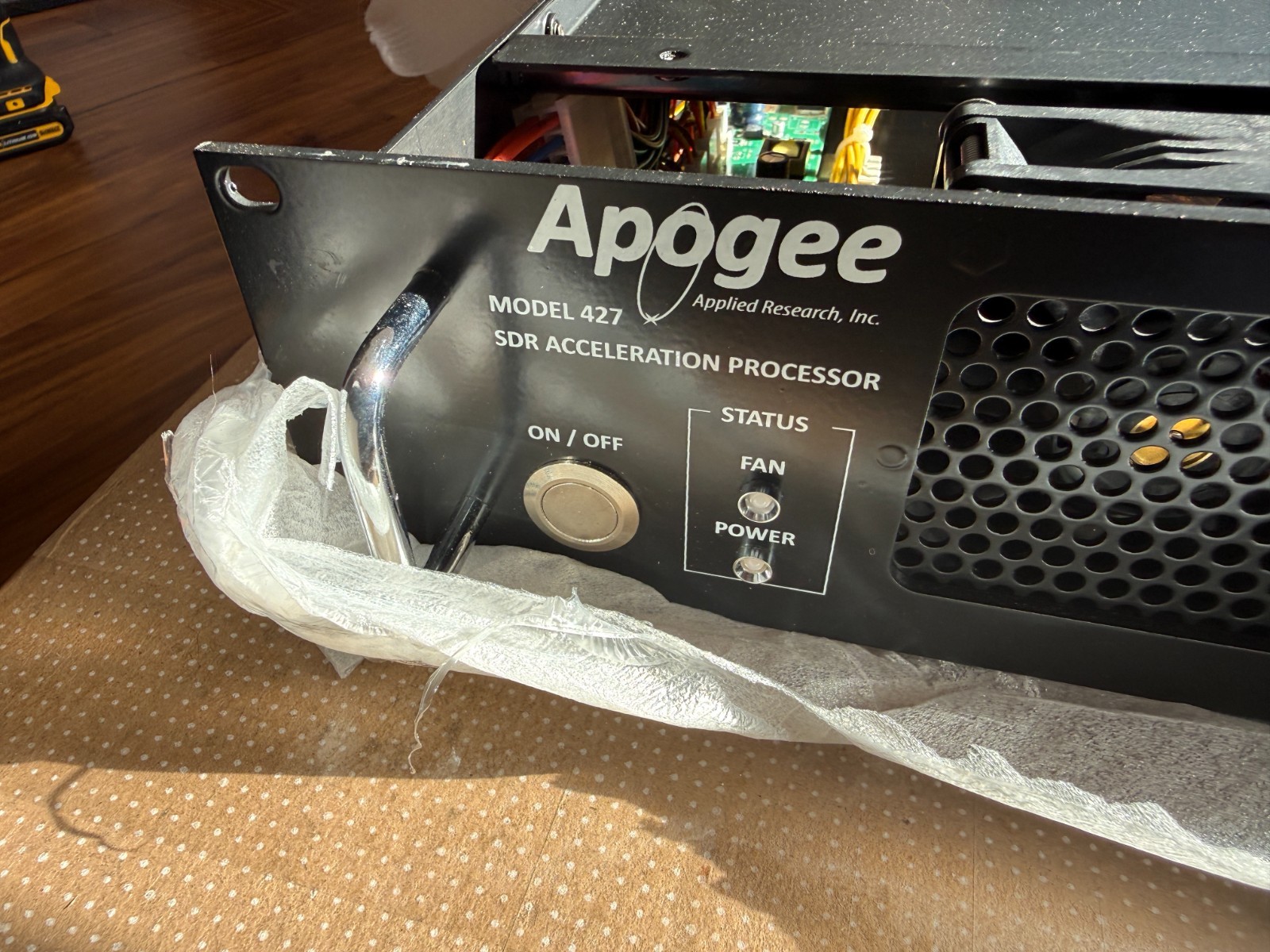 Apogee Applied Research 427 SDR FPGA DSP Acceleration Processor 5RAG8-TE Tested