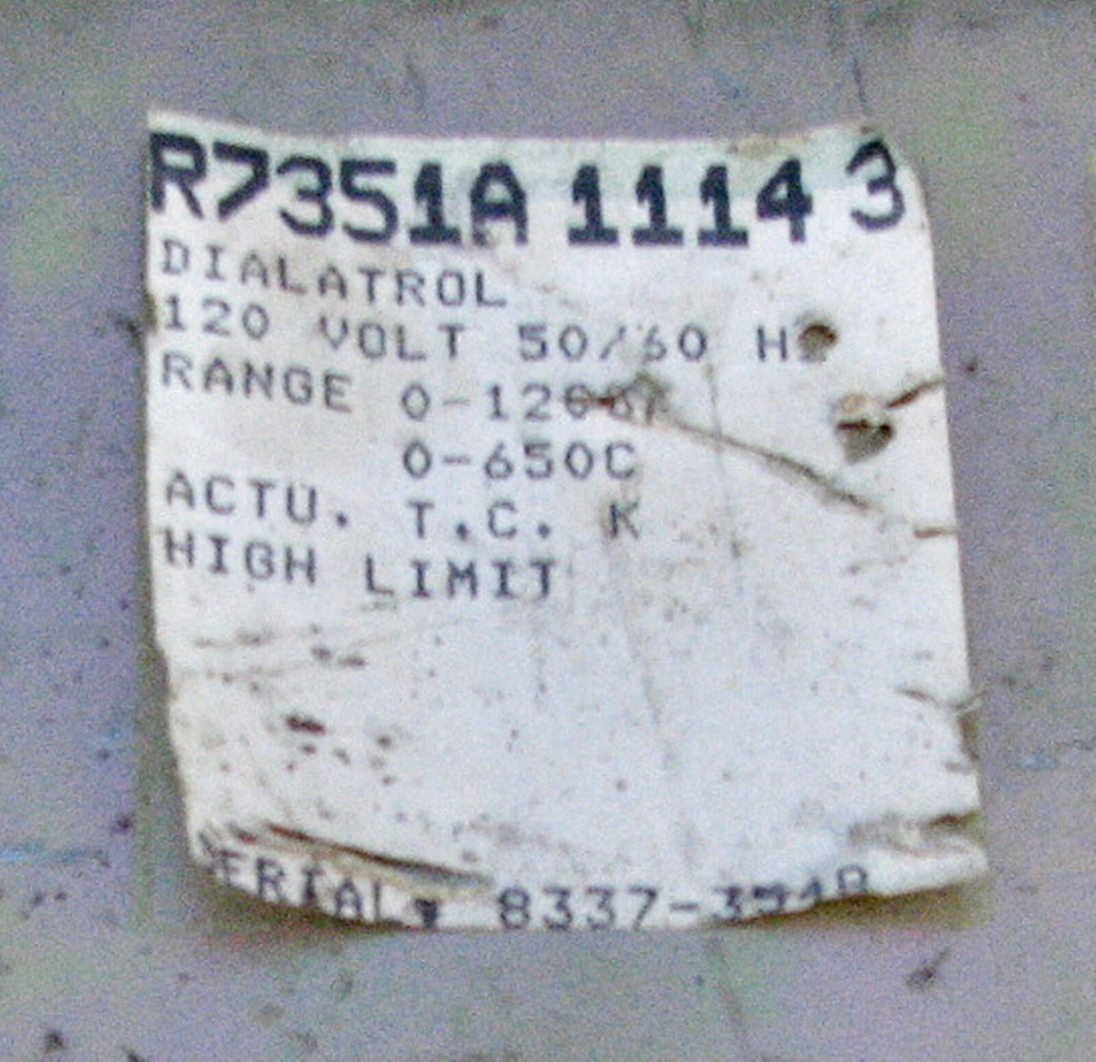 Honeywell R7351A11143 Dialatrol Temperature High Limit Controller 0-1200f/0-650c