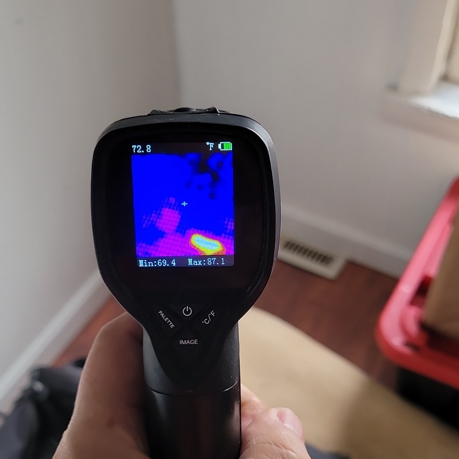 Hti HT-175 Handheld Thermal Camera 32×32 IR -20 to 300°C / -4 to 572°F