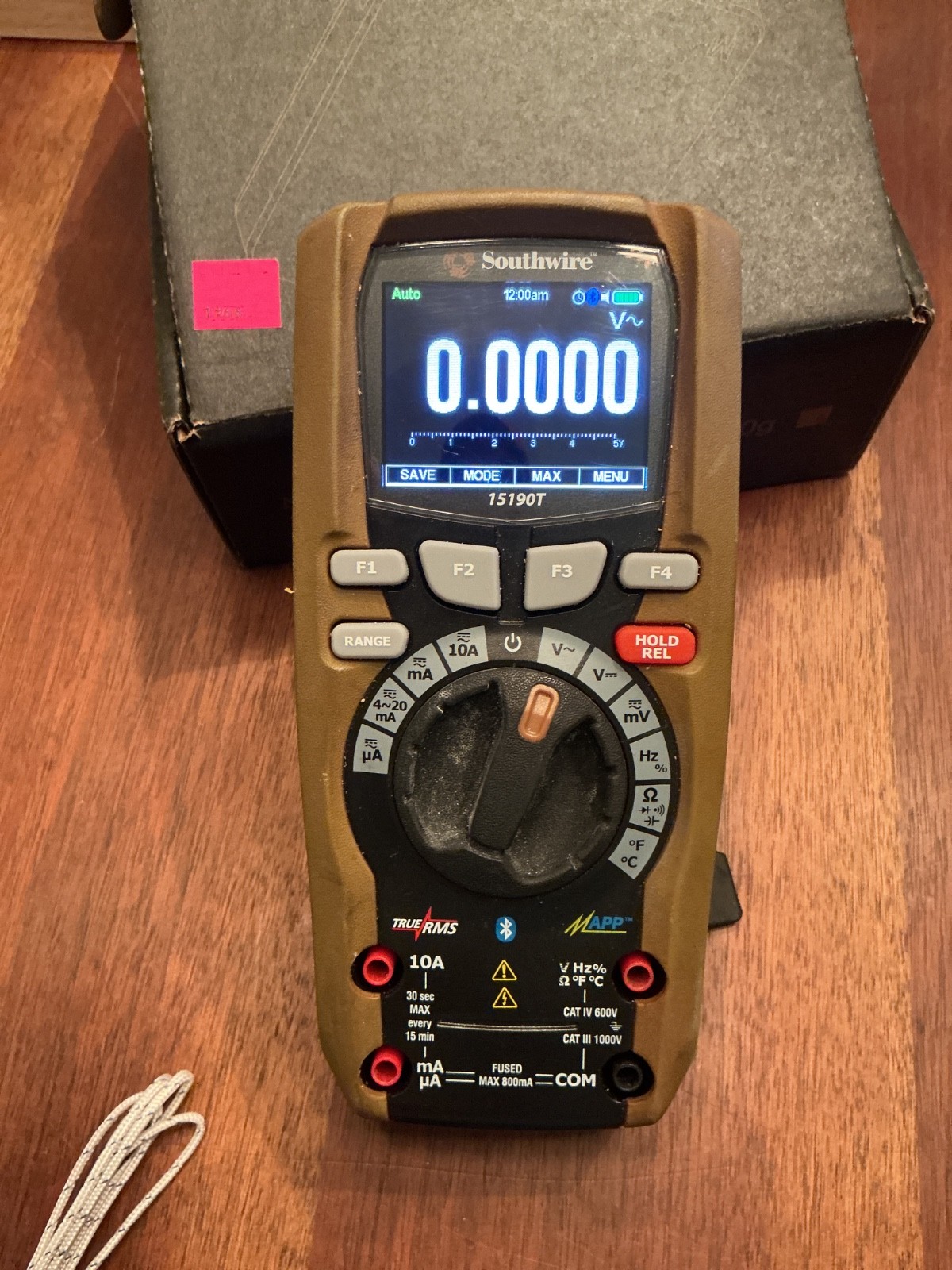 Southwire 15190T MaintenancePro Color Screen Multimeter w/ Mobile App, Tested