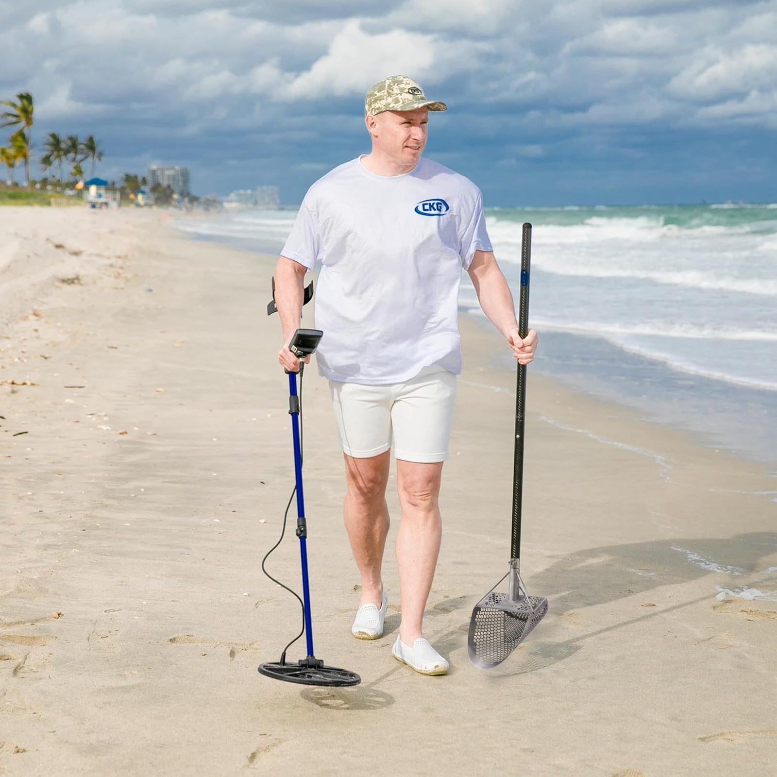 CKG Sand Scoop for Metal Detecting Heavy Duty Sand Sifter Scoop Stainless