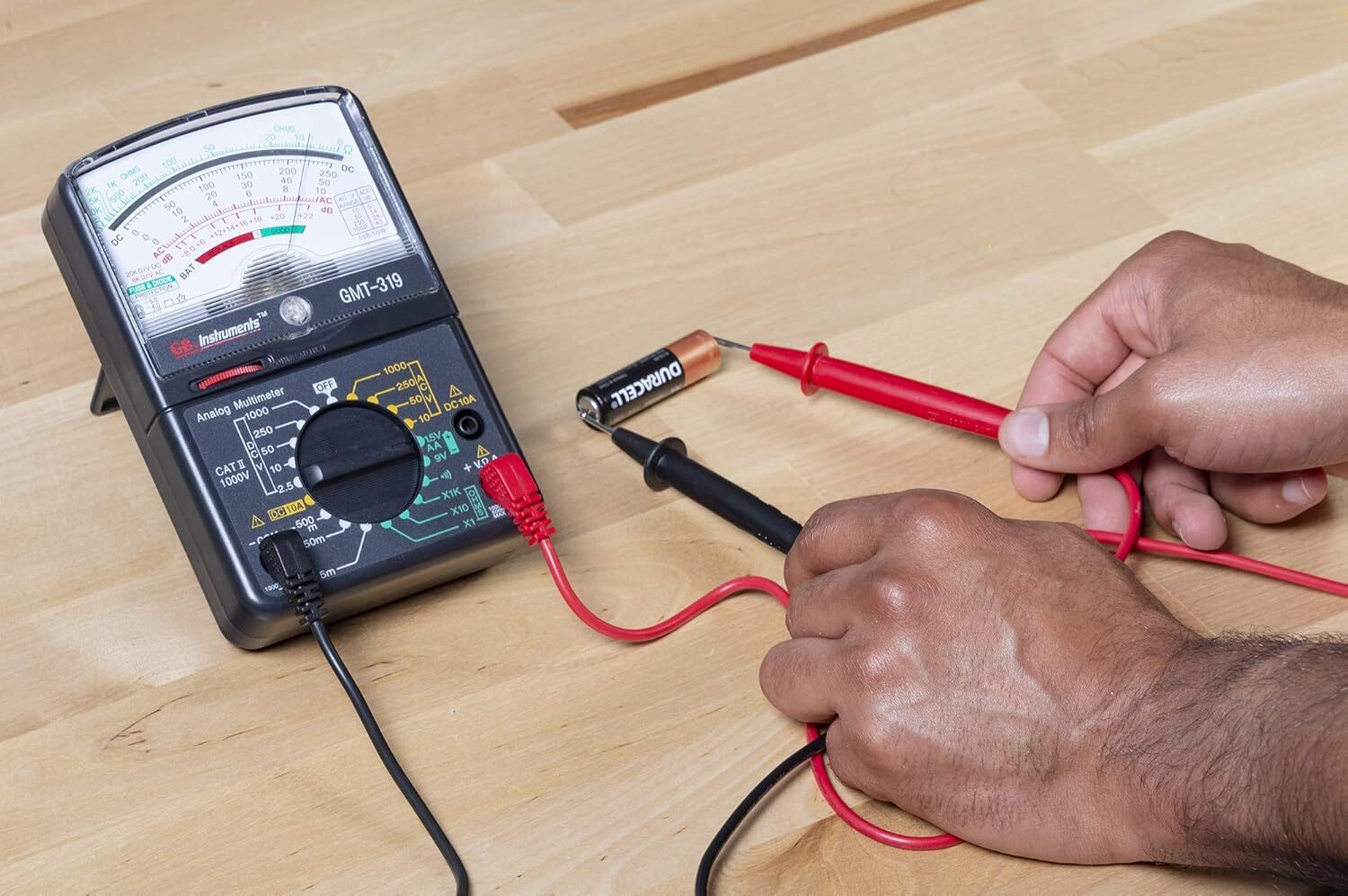 1000V Analog Multimeter With Color Coded Display And Fuse Protection