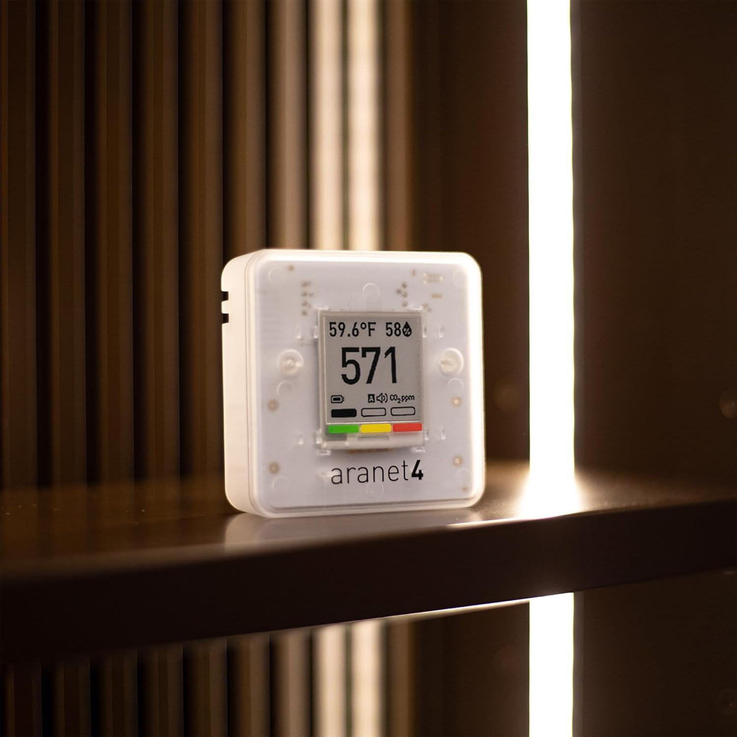 SAF Aranet4 Home: Wireless Indoor Air Quality Monitor for Office or White