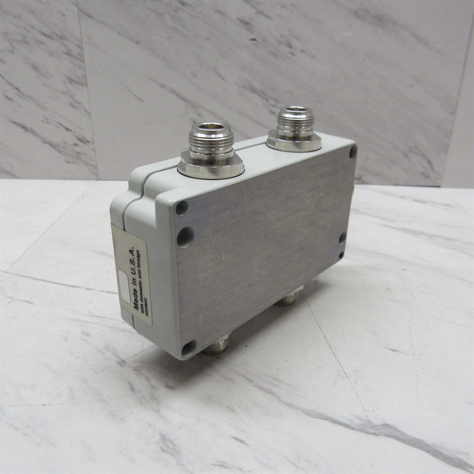 Symmetricom 58536A GPS GNSS 4-Way Active Distribution Amplifier Four Port N Conn