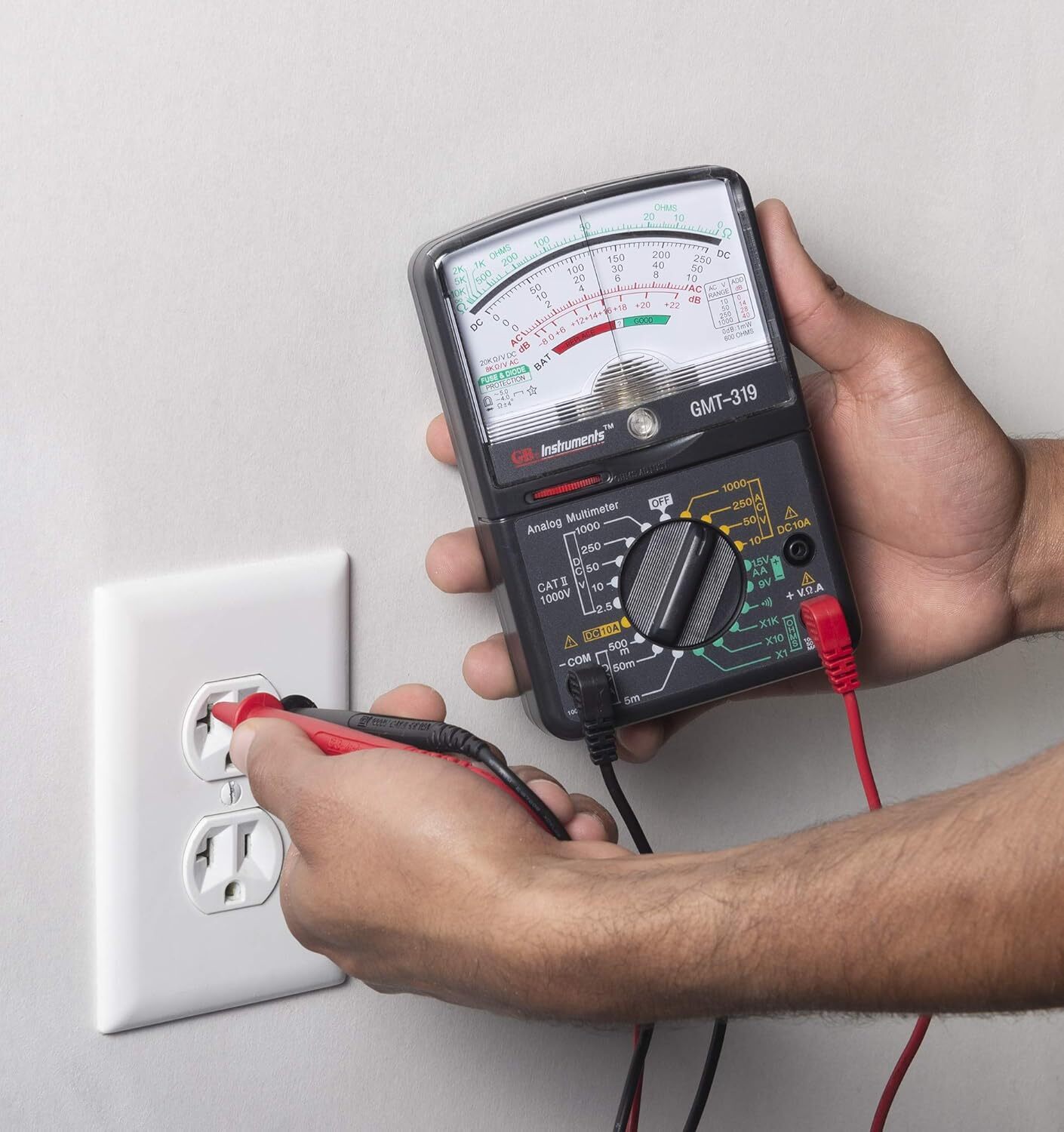 1000V Analog Multimeter With Color Coded Display And Fuse Protection