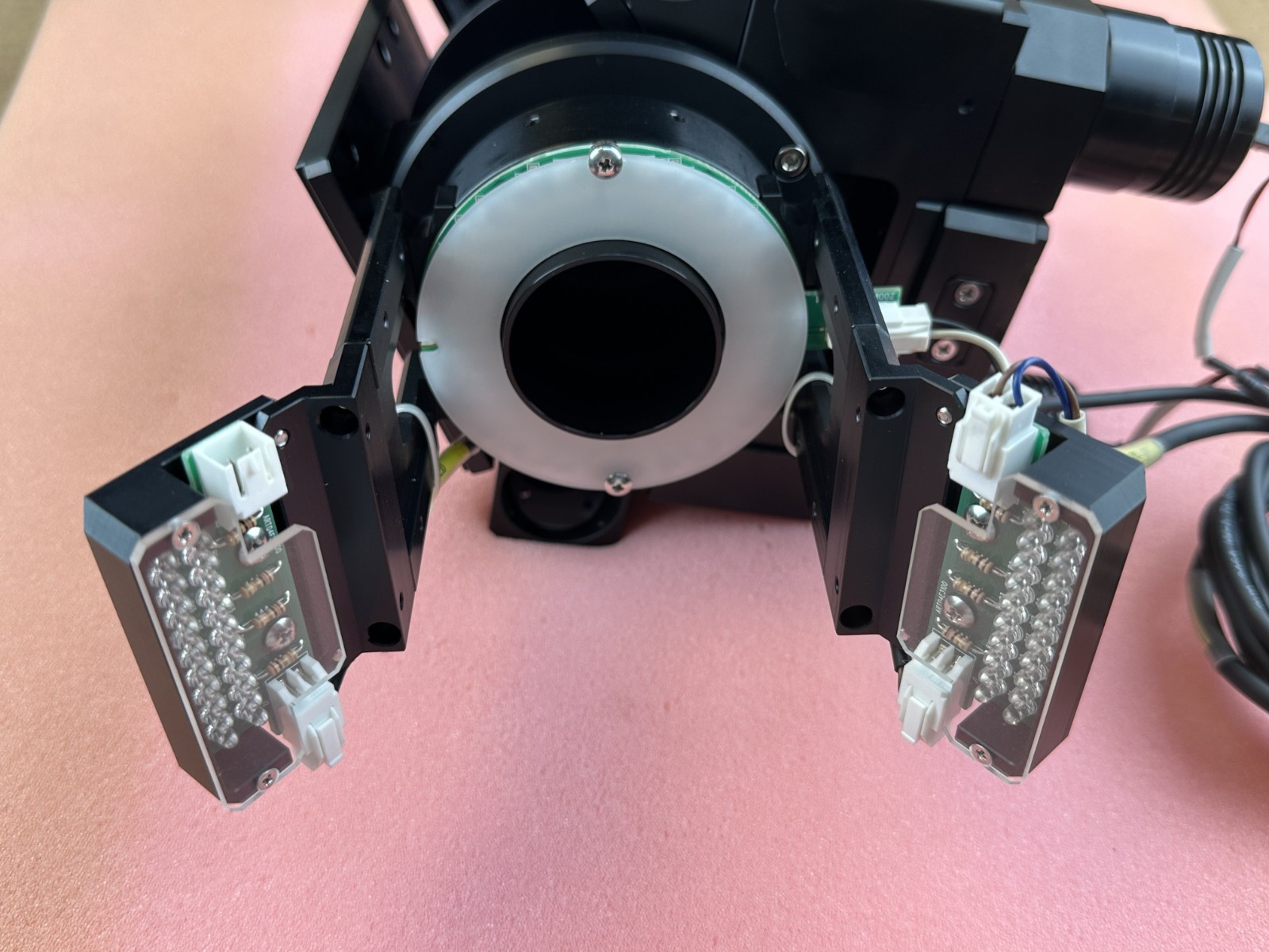 Adimec A4050m/21С Industrial Camera Inspection