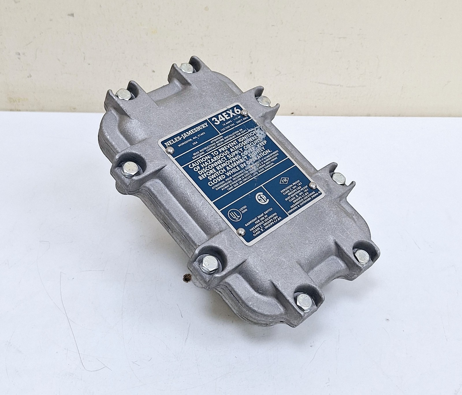 Neles-Jamesbury 34EX6 Limit Switch 10A – 1/3 HP 125/250 VAC