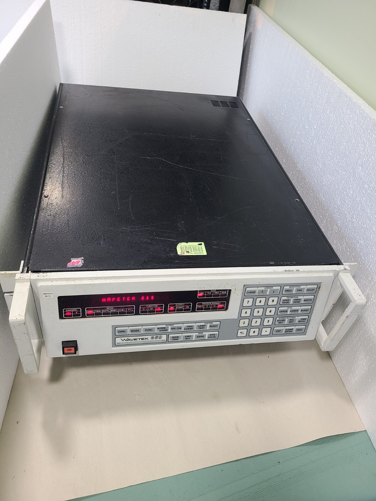 Wavetek 859 50mhz Programmable Pulse Generator, Powers Up, Untested
