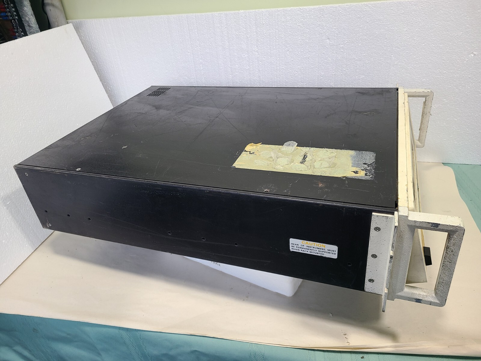 Wavetek 859 50mhz Programmable Pulse Generator, Powers Up, AS IS For Parts Or Re