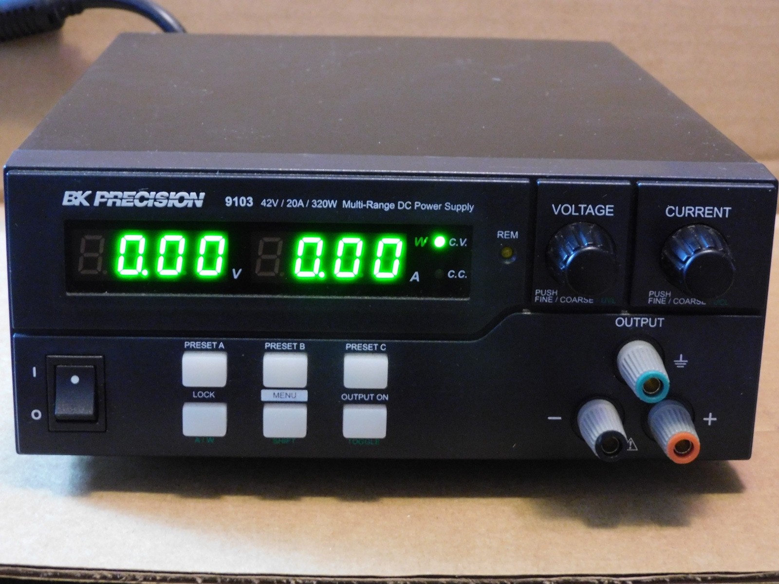 B&K 9103 42V / 20A / 320W Multi Range Range DC Power Supply