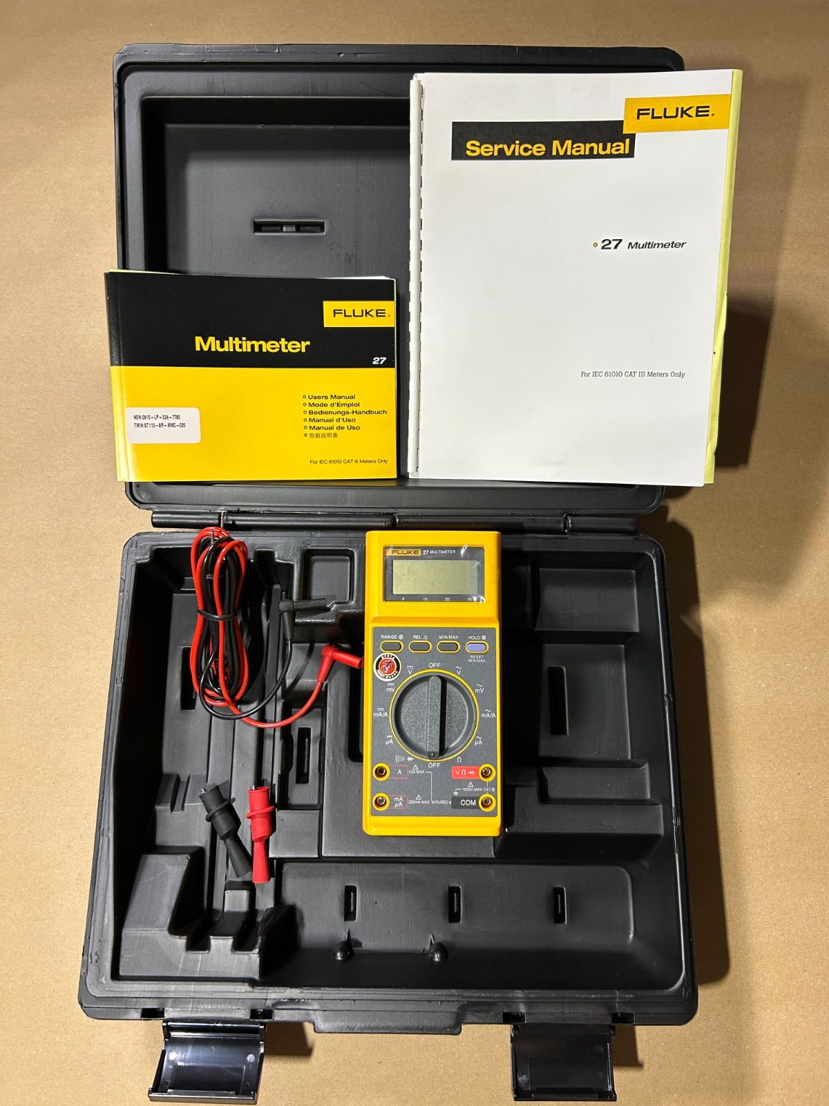 BRAND NEW Fluke 27 Rugged Digital Handheld Multimeter 3200-count