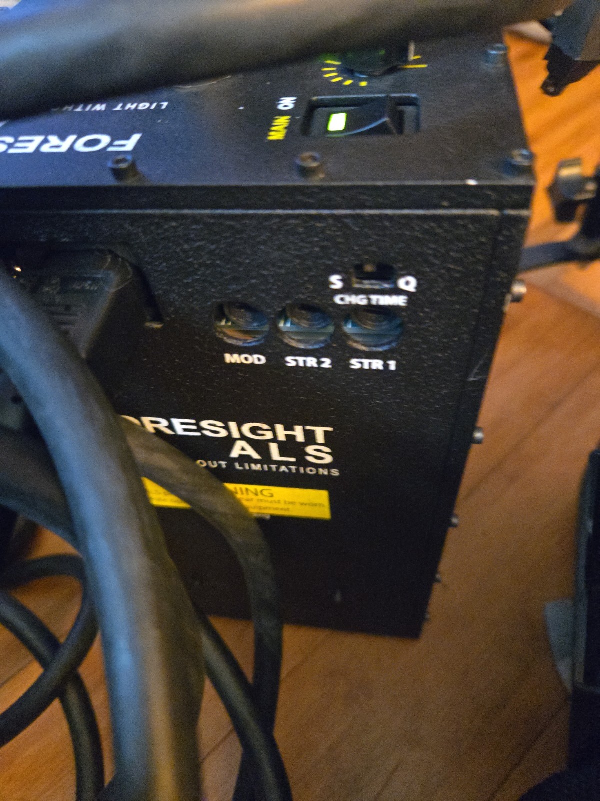 Foresight ALS Forensic Alternate Light Source w/ LightHawk Case – Tested