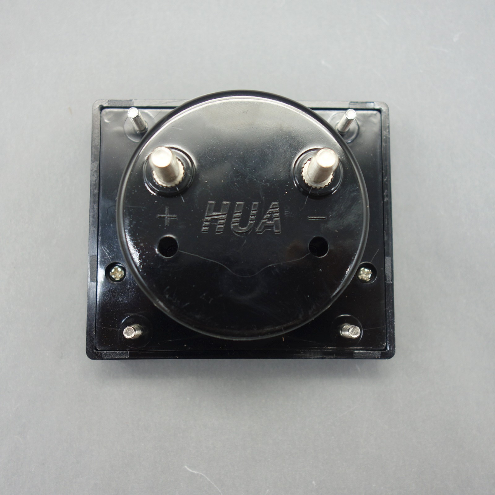 AC 20A Analog Ammeter Panel AMP Current Meter AC 0-20A 60*70MM directly Connect
