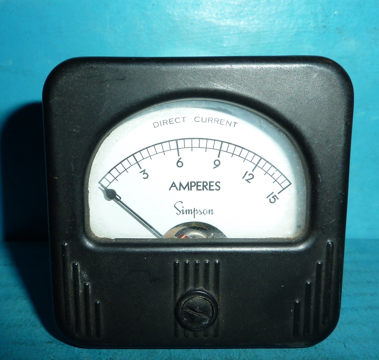 Simpson DC Amperes Panel Meter 0-15 Amp NOS 2 3/8in x 2 3/8in
