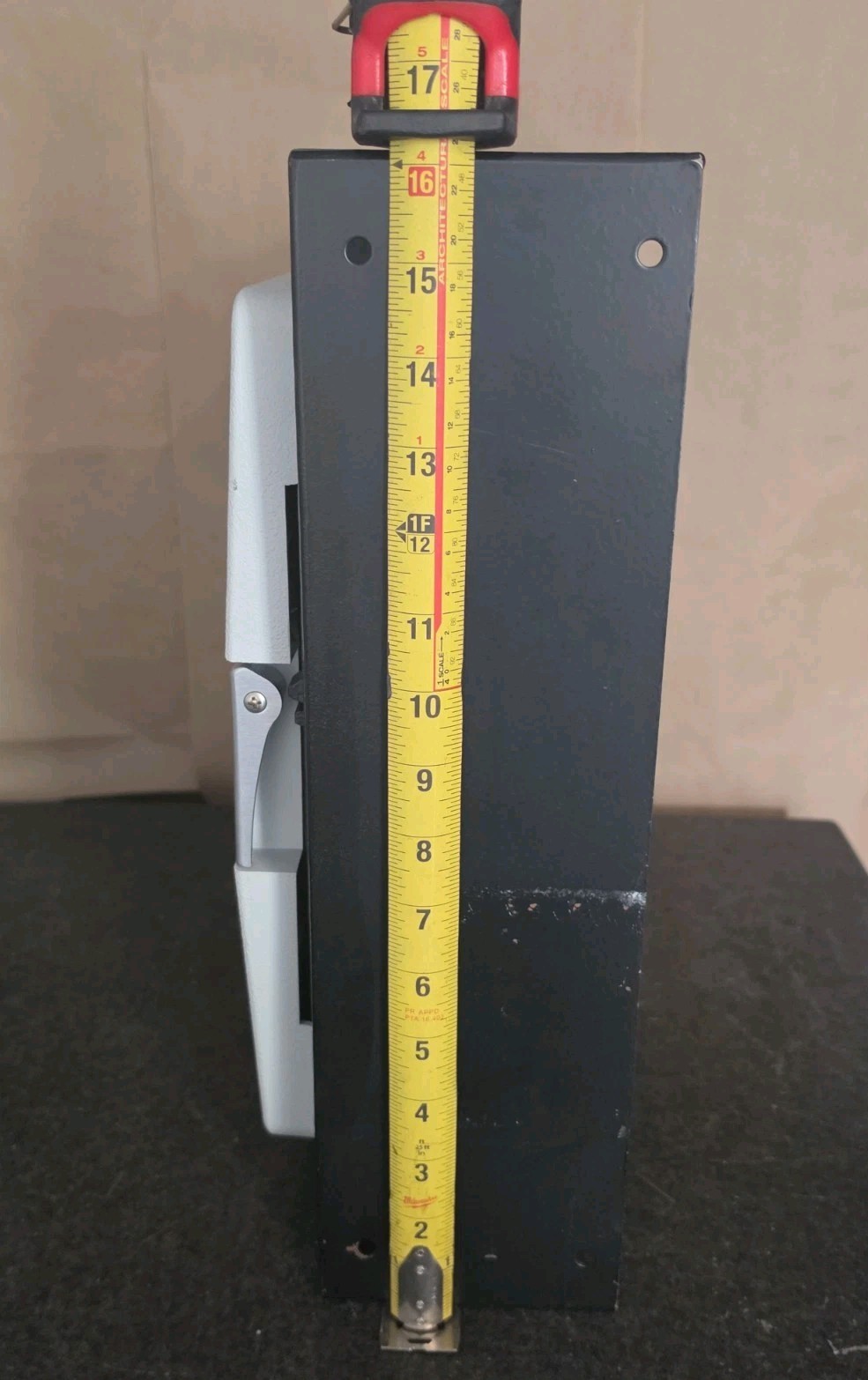 Blue M Electric BM 7000 Series Circular Chart Recorder BM710000000001