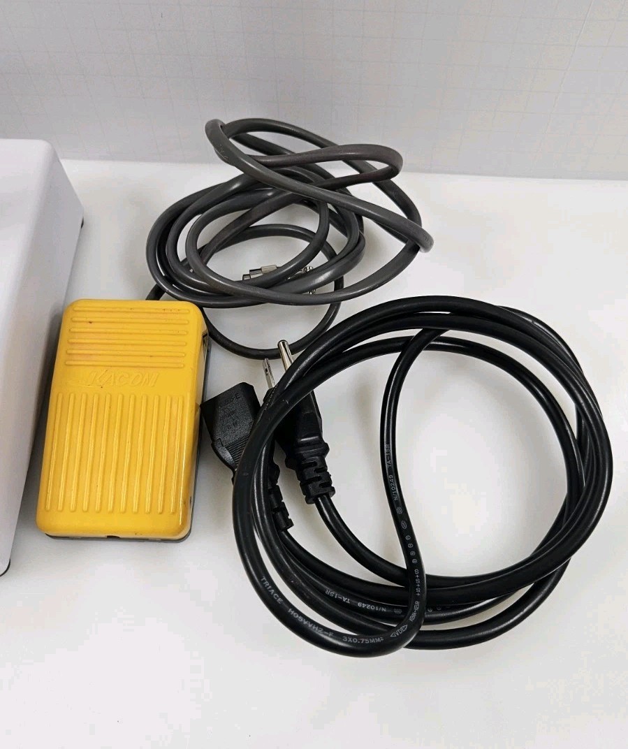 Botron B48614SF Air Snake Ionizer W/Foot Pedal《Low Use》Great Price ▪ U.S. Seller