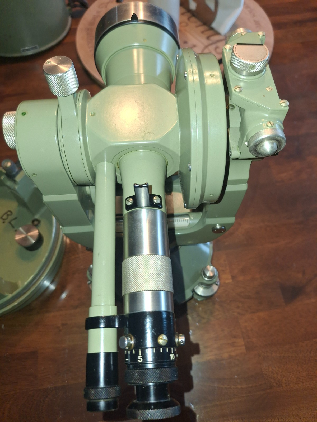 Wild T3-74251 Theodolite with Bullet Case – Untested
