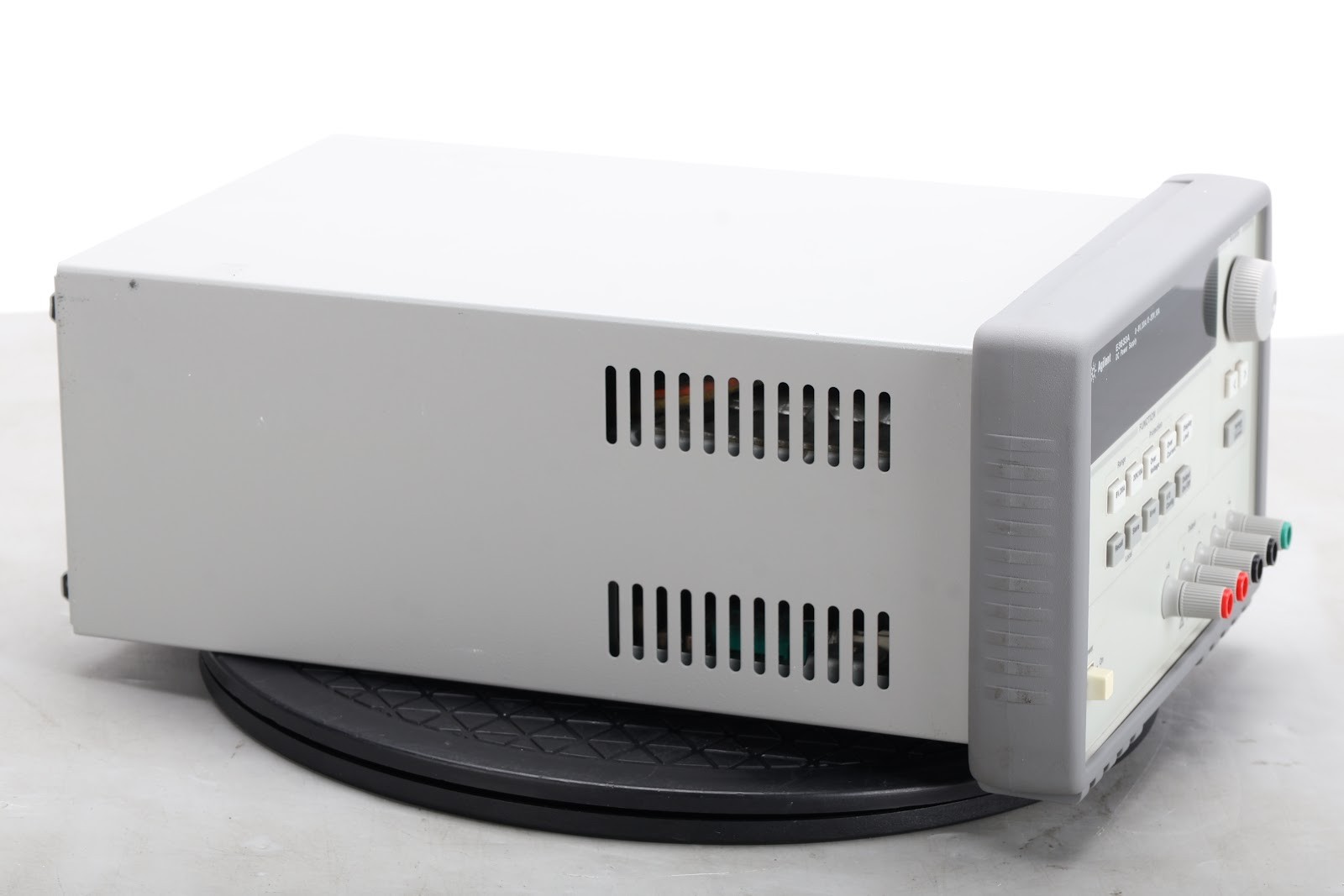 Agilent E3633A 0-8V,20A/0-20V,10A Power Supply – AS IS For Parts