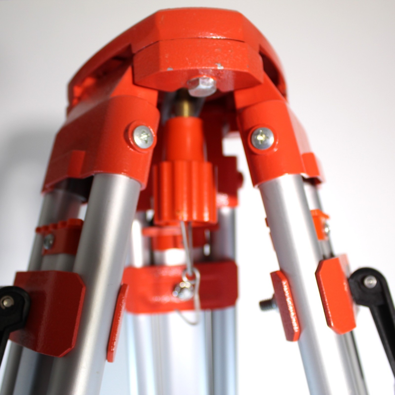 CST/Berger 60-ALQCI20 Universal Contractors Aluminum Tripod Quick Clamp Orange