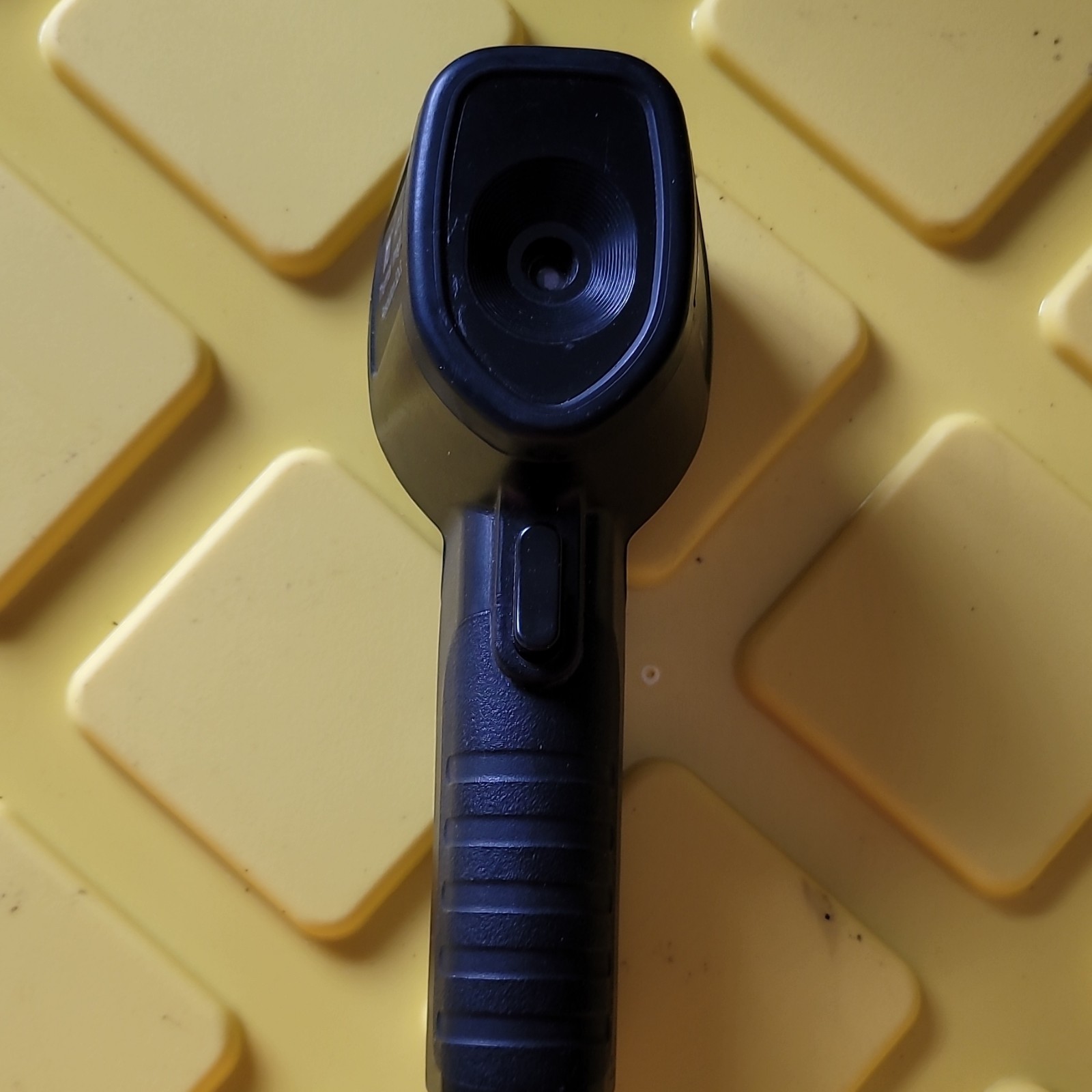 Hti HT-175 Handheld Thermal Camera 32×32 IR -20 to 300°C / -4 to 572°F