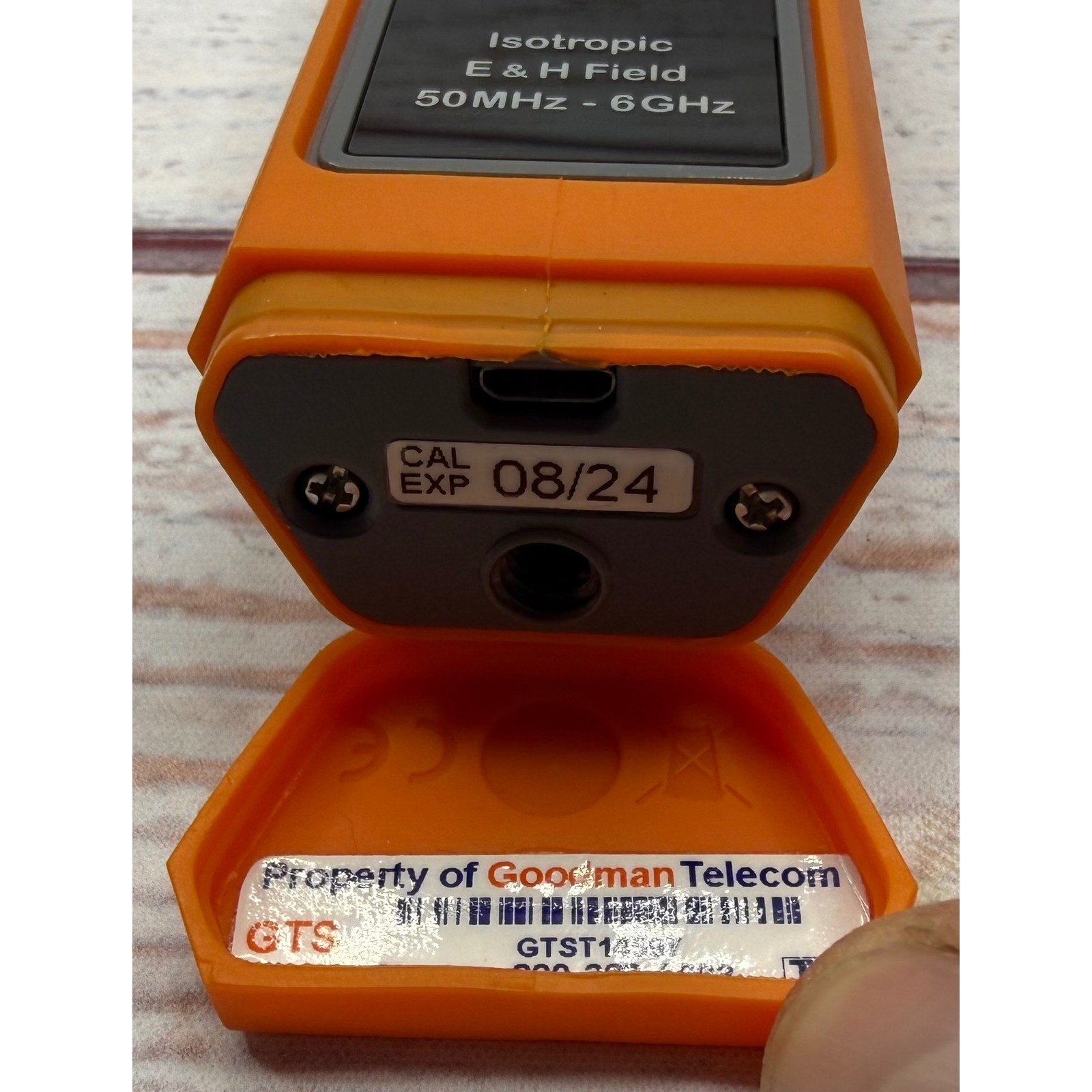 FieldSENSE 2.0 Personal RF Monitor Isotropic E & H Field 50MHz – 6GHz Orange
