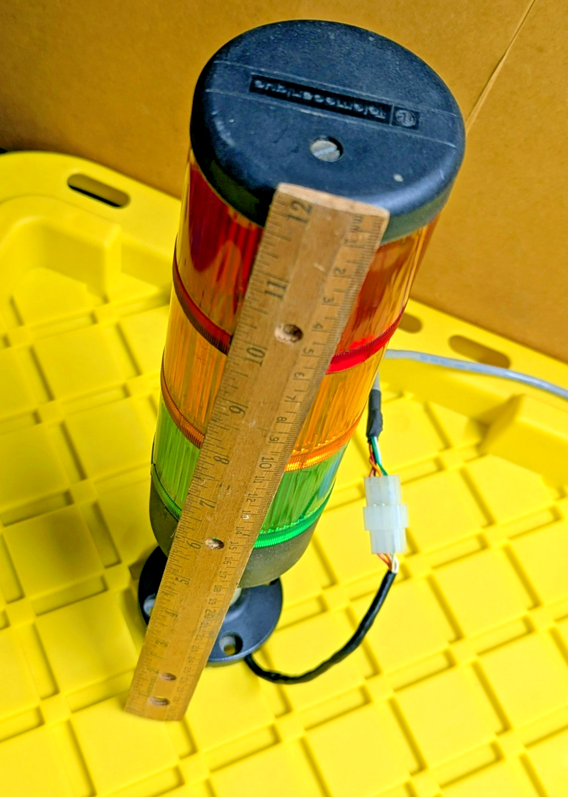 TELEMECANIQUE SIGNAL LIGHT TOWER, 3-Color Green Orange Red with Mounting Base